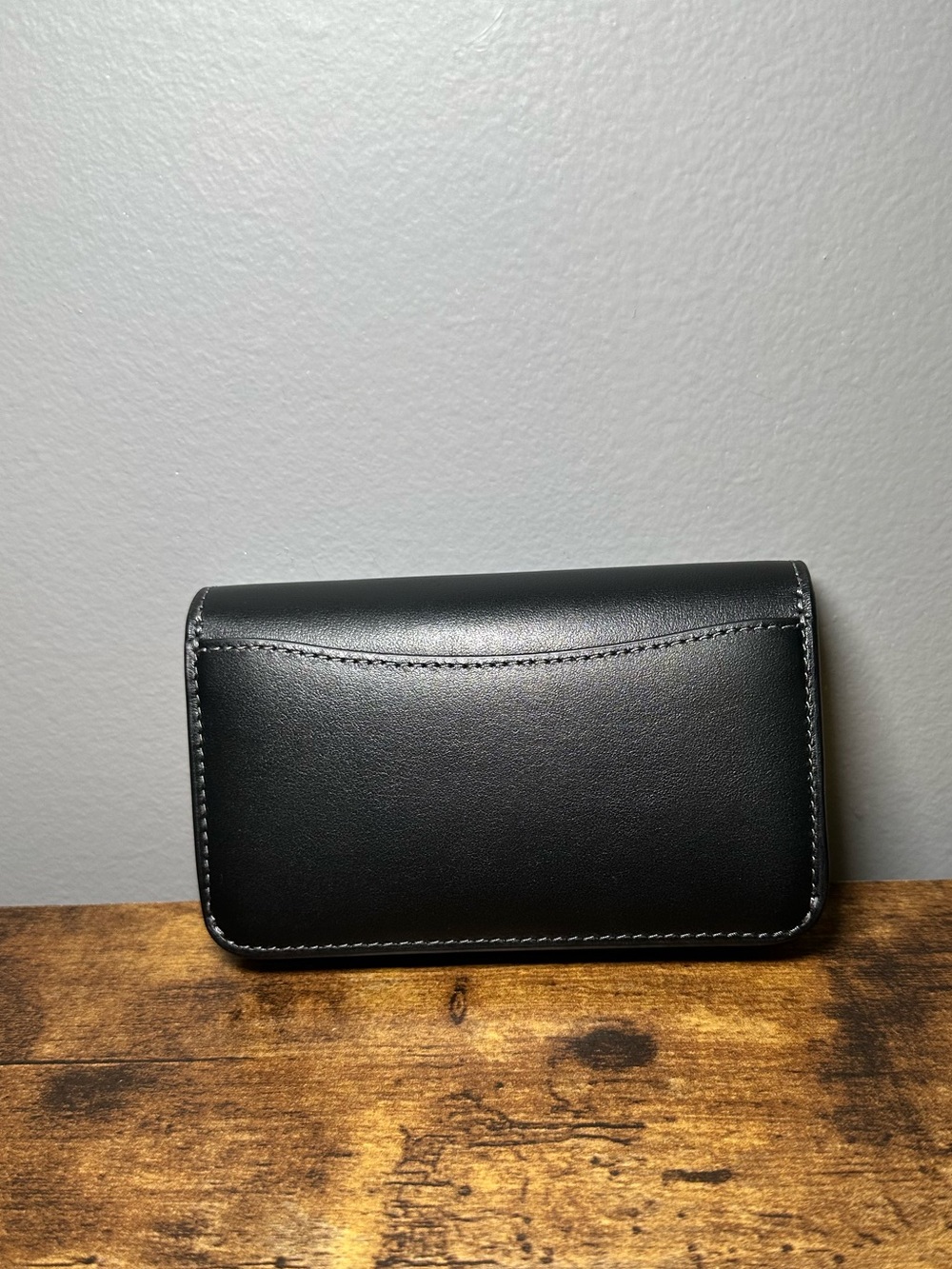 Coach Essential Slim Card Case - Picture 2 of 8